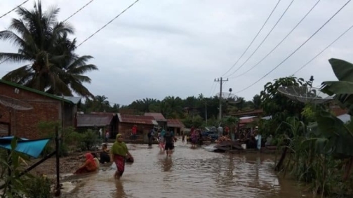 Sabulussalam Dilanda Banjir Setinggi Pinggang Orang Dewasa
