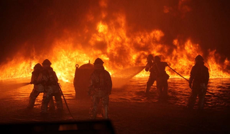Kebakaran Melalap Pemukiman Padat di Gambir, Api Berhasil Dipadamkan