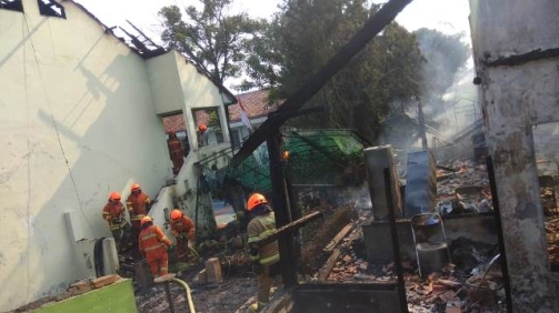 Kebakaran di SMPN 50 Bandung, Belasan Ruang Dilahap Api