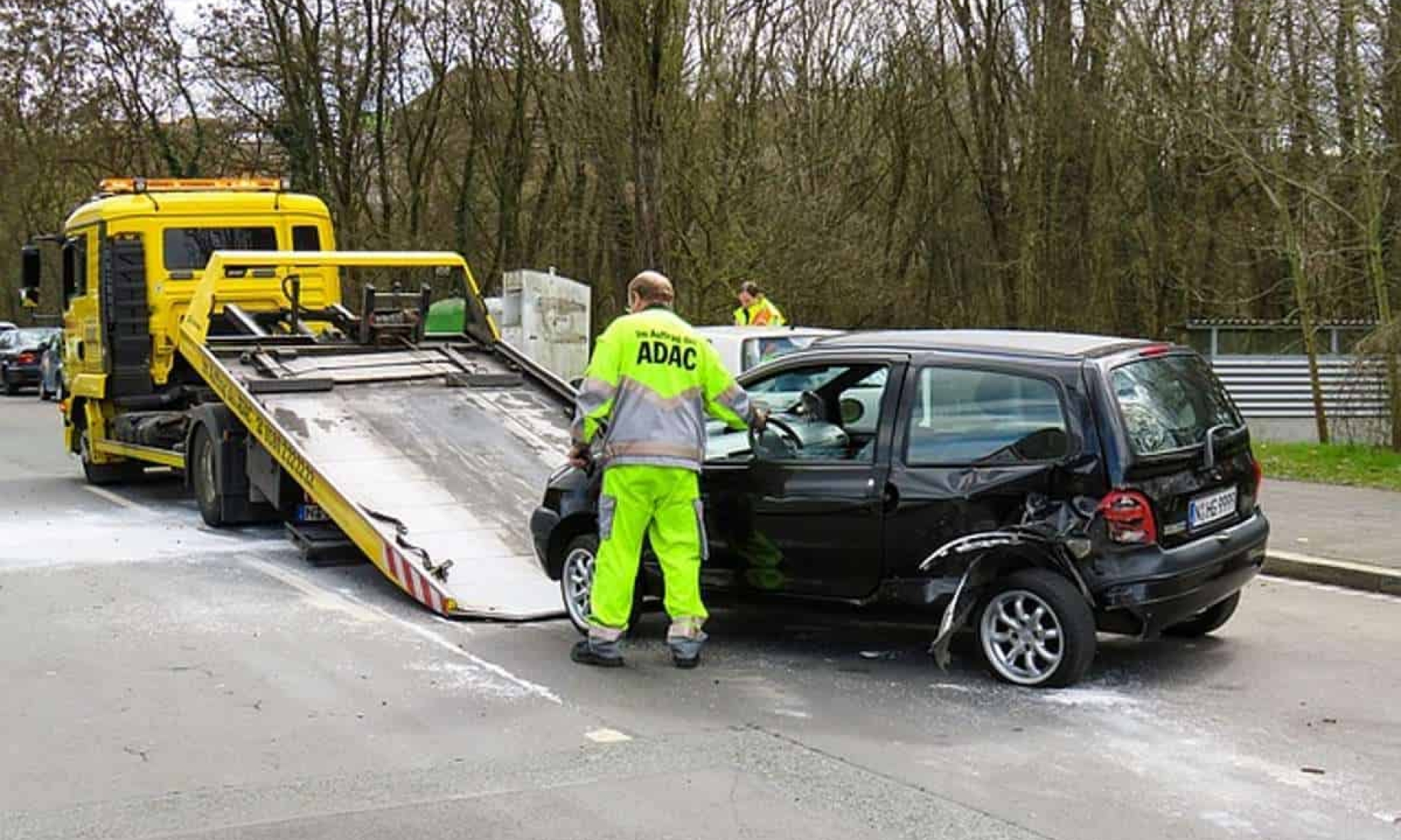 Penggantian Biaya Derek di Asuransi Kendaraan Bermotor
