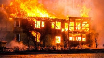 Empat Rumah Ludes Terbakar di Bandung