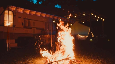 Kebakaran di Johar Baru, 49 Rumah Hangus Terbakar dan 5 Orang Terluka