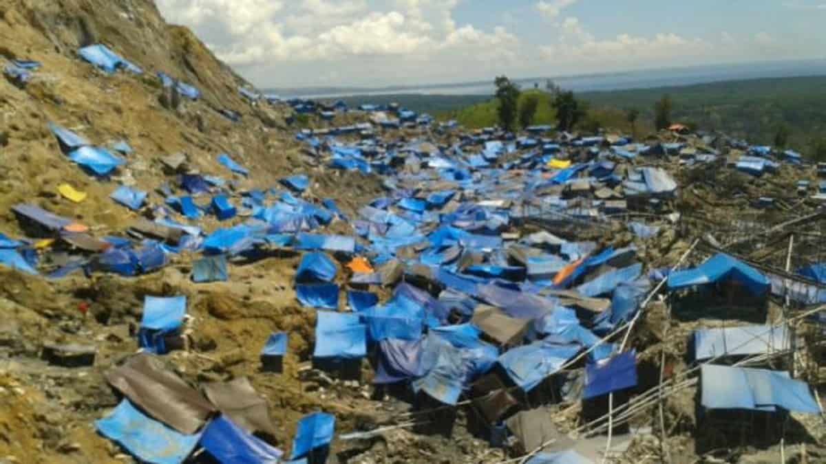 Tambang Emas Ilegal Longsor, Dua orang Penambang Tewas di Gunung Botak