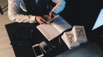 database data polis perasuransian